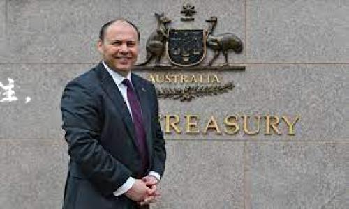 baioti波场币今日行情分析与投资前景探讨/baioti
波场币,今日行情,数字货币,英为财情/guanjianci

波场币（Tron，TRX）是一种基于区块链技述的数字货币，近年来在全球范围内受到了广泛关注。作为一种新兴的去中心化平台，波场的主要目标是通过技术和创新为内容分享和娱乐行业提供服务。本文将对波场币的今日行情、价格走势、投资前景进行深入分析，并回答与波场币相关的若干问题。

波场币今日行情分析
根据最新的行情数据，波场币的当前价格为X元，相比于昨天的价格Y元，出现了Z%的涨跌波动。在进行价格分析时，我们需要综合考虑多种因素，包括市场整体趋势、交易量、用户活跃度等。

目前，数字货币市场整体走势相对较为震荡，而波场币由于其独特的技术和团队背景，在某些特定时间段能够呈现出较为明显的涨幅。例如，近期随着整个加密货币市场的恢复，波场币的交易量也有所上升。这表明投资者对于波场币的关注度在增加，从而推动价格上涨。

与其他主流数字货币（如比特币、以太坊）相比，波场币在某些项目和应用的推动下展现出更强的增强潜力。通过与更多的区块链项目合作，波场币正在努力提升其认可度和使用场景，为投资者提供更多的机会。

波场币的技术背景
波场币成立于2017年，由创始人孙宇晨所创建。波场的目标是让数字内容的创建和分享变得更加高效和无缝。波场不仅仅是一个加密货币，更是一个内容分享协议平台，其核心技术能够支持高频交易和低交易费用的特性。

波场网络采用了Delegated Proof-of-Stake（DPoS）共识机制，支持每秒高达2000次交易，这使得波场成为了一个快速且高效的区块链平台。此外，波场还拥有丰富的开发工具和SDK，支持开发者在其平台上构建各种应用，进一步推动了波场币的生态系统。

波场币的市场前景
对于波场币的市场前景，投资者需要考虑多个变量，包括技术发展、市场需求以及政策环境等。近年来，越来越多的企业和开发者开始选择在波场上构建应用，这为波场的未来发展提供了强大动力。

另一个重要因素是波场币在DeFi（去中心化金融）和NFT（非同质化代币）市场中的应用。随着这些领域的快速发展，波场币有望借助其低费用和高效率的优势，吸引更多的用户和投资者。

波场币的投资风险
尽管波场币拥有良好的发展机遇，但投资者仍需谨慎评估相关风险。数字货币市场变化莫测，价格的不稳定是投资者必须面对的现实。此外，波场币的技术和应用场景是否能够如预期那样普及、成功，也存在不确定性。

此外，市场监管政策的变化、竞争项目的出现等都可能对波场币的价格和市场位置产生影响。因此，在投资波场币之前，投资者必须进行充分的研究，并不会受到外界的短期波动而影响决策。

常见问题[/h3

波场币（TRX）是什么？
波场币（TRX）是波场网络的原生加密货币。这是一个建立在区块链上的去中心化平台，旨在通过P2P（对等网络）开放互联网的内容和娱乐生态。波场币的出现是为了使每个人能够轻松生成和分享内容，同时能够在去中心化的网络环境中进行交易和价值转移。

波场币的技术基础是区块链，它允许用户在没有中介的情况下直接与其他用户进行交易。这意味着，用户可以在平台上快速地进行交易，而不必依赖传统的金融系统。此外，波场平台还支持智能合约的实现，为开发者提供了丰富的开发环境。这使得波场网络不仅仅是一种加密货币，更是一个生态系统，促进了各种应用的开发。

波场的目标是与传统内容分享平台竞争，为用户提供更低的交易费用和更快的交易速度。这是波场币在市场中受到追捧的重要原因之一。由于其开放性和创新性，波场的潜在市场应用是广泛的，从游戏、视频到各类数字内容的创作和分享，都可以在波场上实现。

波场币的交易方式
波场币的交易可以通过各种加密货币交易所进行，投资者可以在交易所上买卖波场币。首先，投资者需要在交易所创建一个账户，然后将资金（如比特币、以太坊或法币）存入账户，接下来就可以开始交易波场币了。

在交易所，投资者可以选择市价单或限价单进行交易。市价单是以当前市场价格立即买入或卖出，而限价单则是在指定的价格买入或卖出。建议投资者在交易前对市场进行充分的调研，以识别最佳交易时机。此外，有些交易所还支持波场币的钱包功能，投资者可以选择将币种存放在交易所内部，也可以选择将其取出，并存放在个人钱包中以增强安全性。

同时，投资者在进行波场币交易时，需关注交易所的手续费和安全性等因素。选择信誉良好的交易所能够减少潜在的交易风险。此外，波场网络的去中心化特性使得交易速度相对较快，用户可以在短时间内完成交易，这也是其重要的优势之一。

如何评估波场币的投资价值？
评估波场币的投资价值需要考虑多方面因素，包括基本面分析、技术面分析和市场情绪等。基本面分析是考虑波场的技术背景、团队实力及项目愿景等。在这方面，波场的团队背景和技术发展能力是重要的标准。波场的创始人孙宇晨在区块链行业内具有极高的知名度和背景，项目的基础较为坚实。

此外，技术面分析需要关注波场币的价格走势以及交易量的变化。通常，价格的走势是由市场供需关系主导的，如果需求增加但供给相对不足，价格往往会上涨。同时，市场情绪对波场币的投资价值也有一定影响，社交媒体、新闻报道及市场动态都能够改变投资者的情绪和决策。

建议投资者在持币期间定期关注波场的技术更新和新项目上线情况，这样可以及时获取市场重要变化的信息，从而作出更明智的投资决策。

波场币的未来展望
波场币的未来展望可以说是乐观的。随着全球区块链技术的快速发展，更多传统行业开始关注并尝试采纳去中心化技术。波场作为一个领先的去中心化内容分享平台，必将在版权、娱乐和社交等领域产生越来越重要的影响。

随着越来越多的用户加入波场网络，其生态系统将不断扩展，推动波场币的应用范围。在未来，波场币有望在DeFi和NFT市场中发挥重要作用，吸引大量用户和开发者使用。这些都将是推动波场币价格上涨的潜在因素。

同时，波场团队正在不断进行技术升级和生态扩展，以提升用户体验和网络功能。这为投资者提供了更为扎实的长远投资信心，也促使波场币的市场价值逐步提升。

总的来说，波场币作为一个有前景的数字货币，正处于一个发展阶段。虽然存在一定的市场风险，但其背后的技术支持和发展潜力，都使得波场币值得投资者持续关注。

这篇文章对波场币的行情，技术背景，投资前景以及常见问题进行了全面的分析与探讨，希望为涉及波场币的投资者提供有价值的信息。